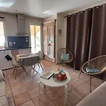 Le Prieure Tatil Evi La Motte-de-Galaure