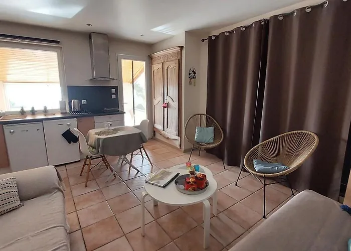 Le Prieure Casa de Férias La Motte-de-Galaure